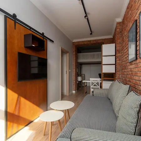 Loft With Mezzanine Wrocław