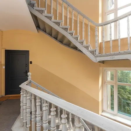 Loft With Mezzanine Apartament *